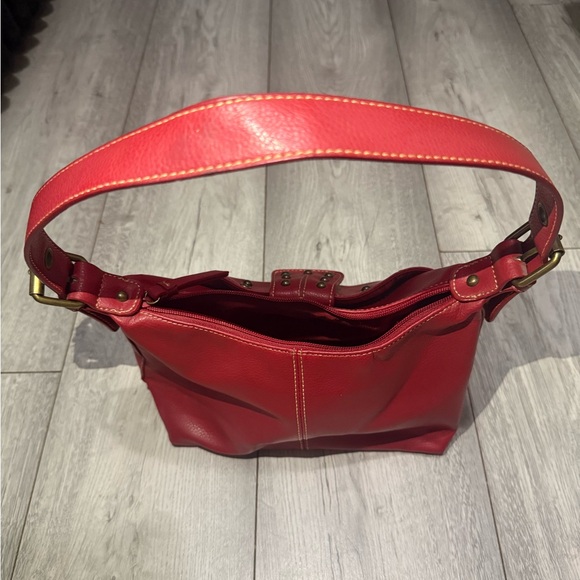 Vintage Y2K  Leather Red studded shoulder Women's Bag with gold accent. - Picture 5 of 9